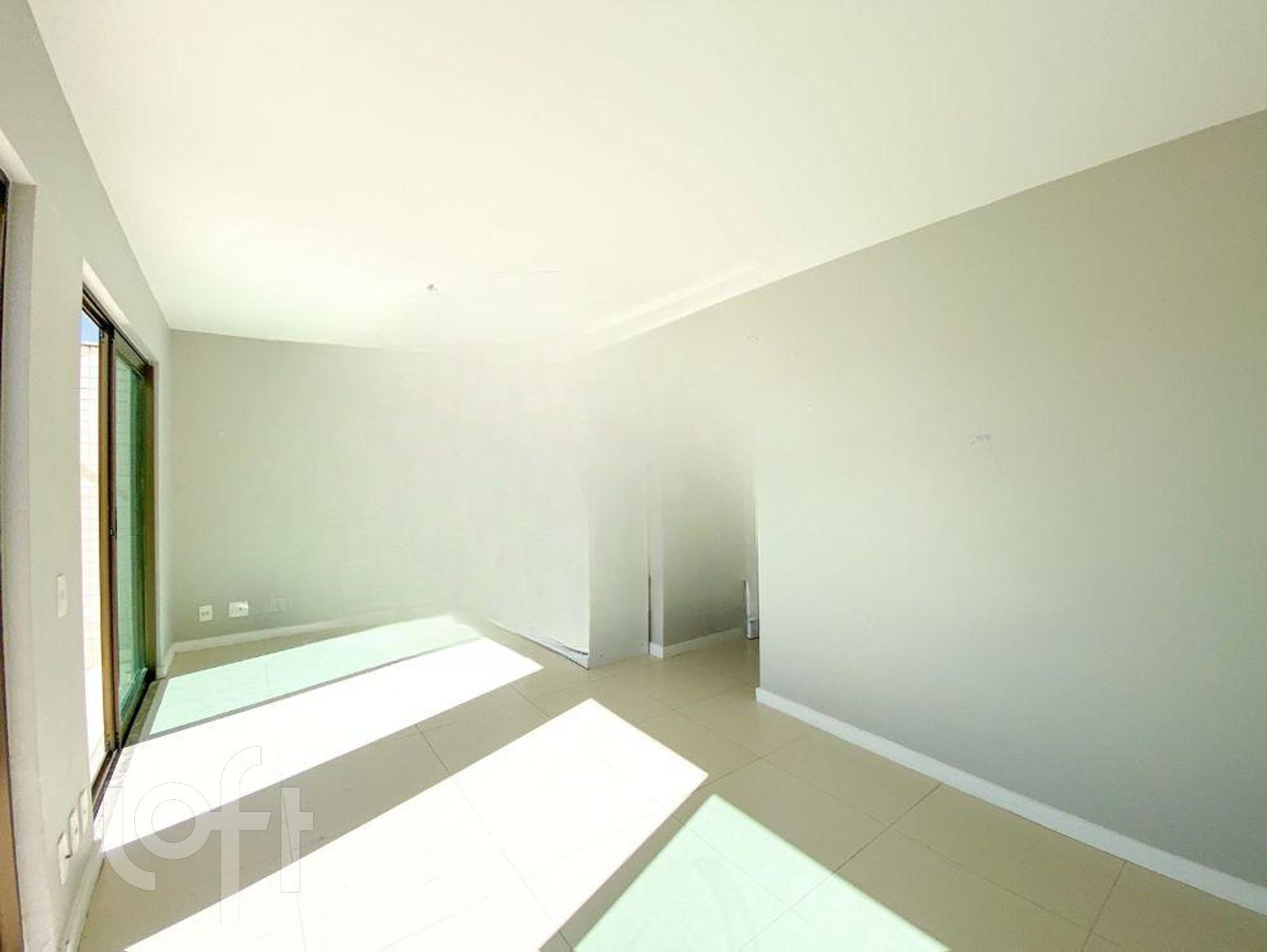 Apartamento à venda com 3 quartos, 250m² - Foto 9