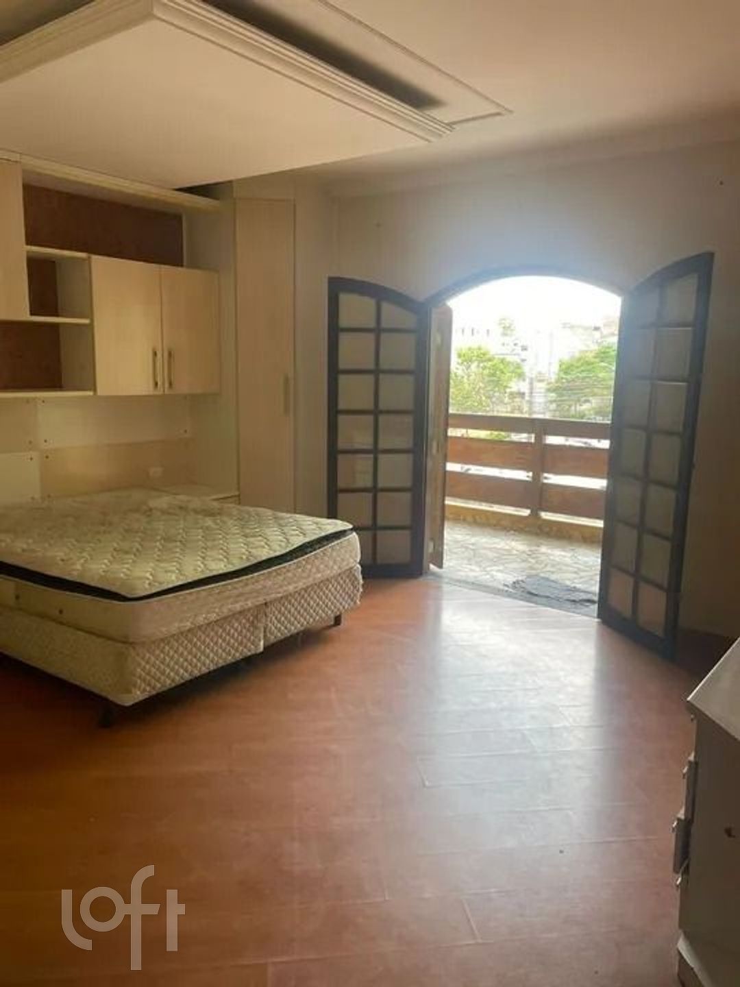 Casa à venda com 4 quartos, 250m² - Foto 5