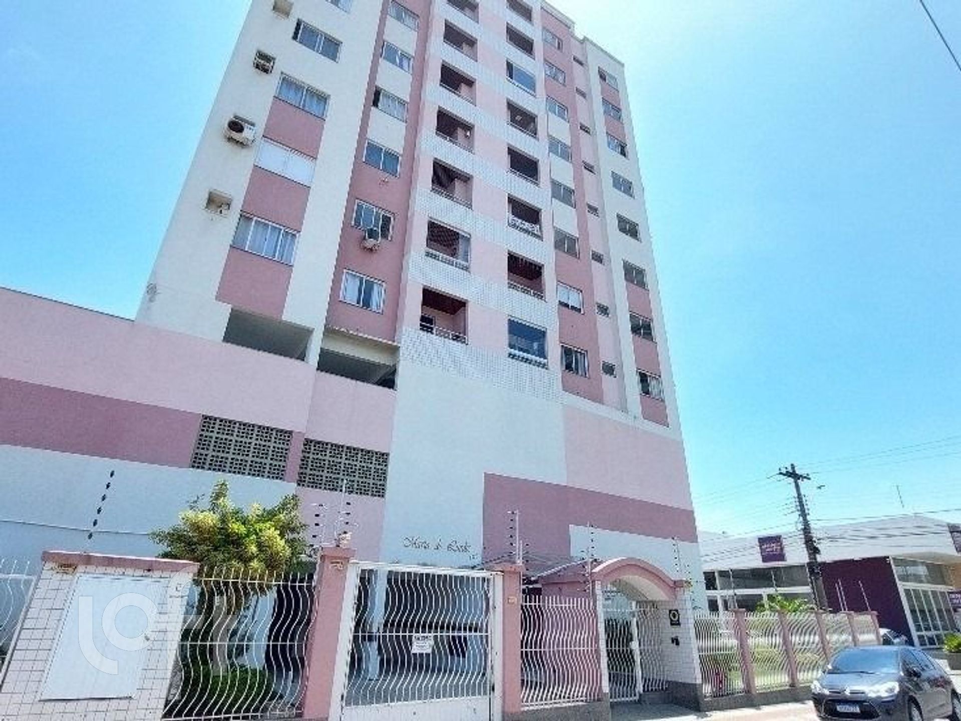 Apartamento à venda em Kobrasol com 75 m², 3 quartos, 1 suíte, 1 vaga