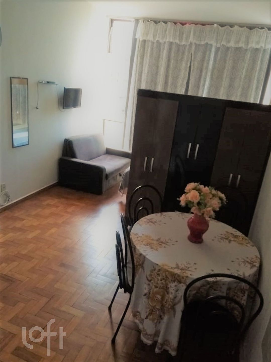 Apartamento à venda com 1 quarto, 38m² - Foto 1