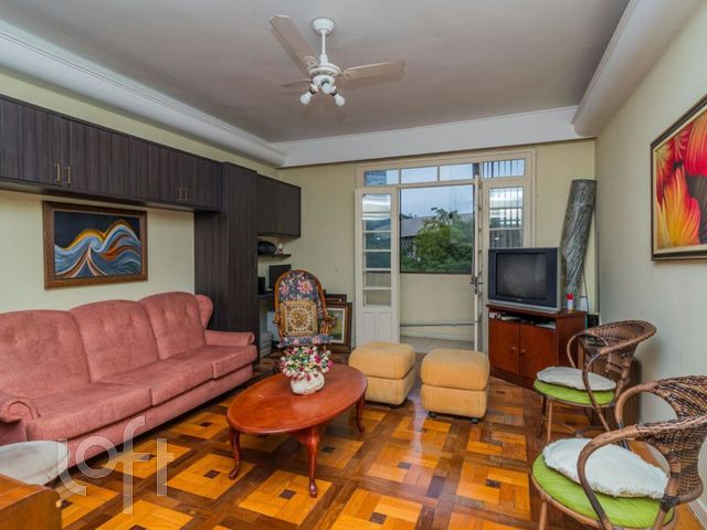 Apartamento com 73m², 2 dormitórios, Santana em Porto Alegre