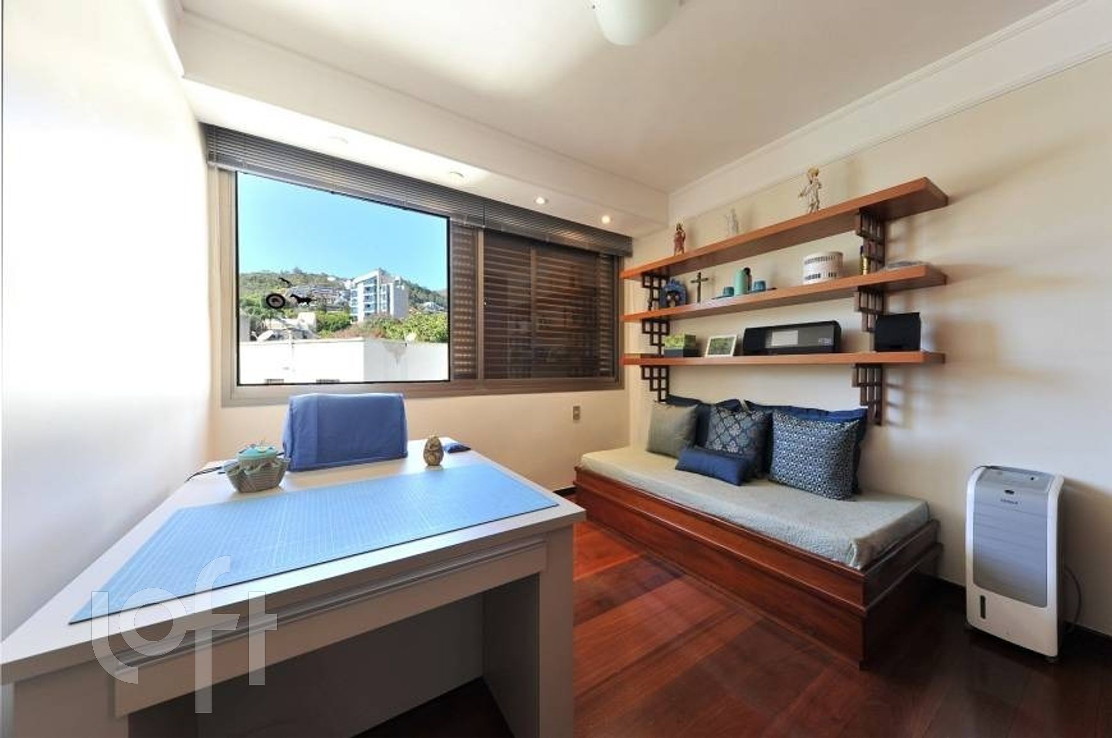 Apartamento à venda com 3 quartos, 194m² - Foto 12