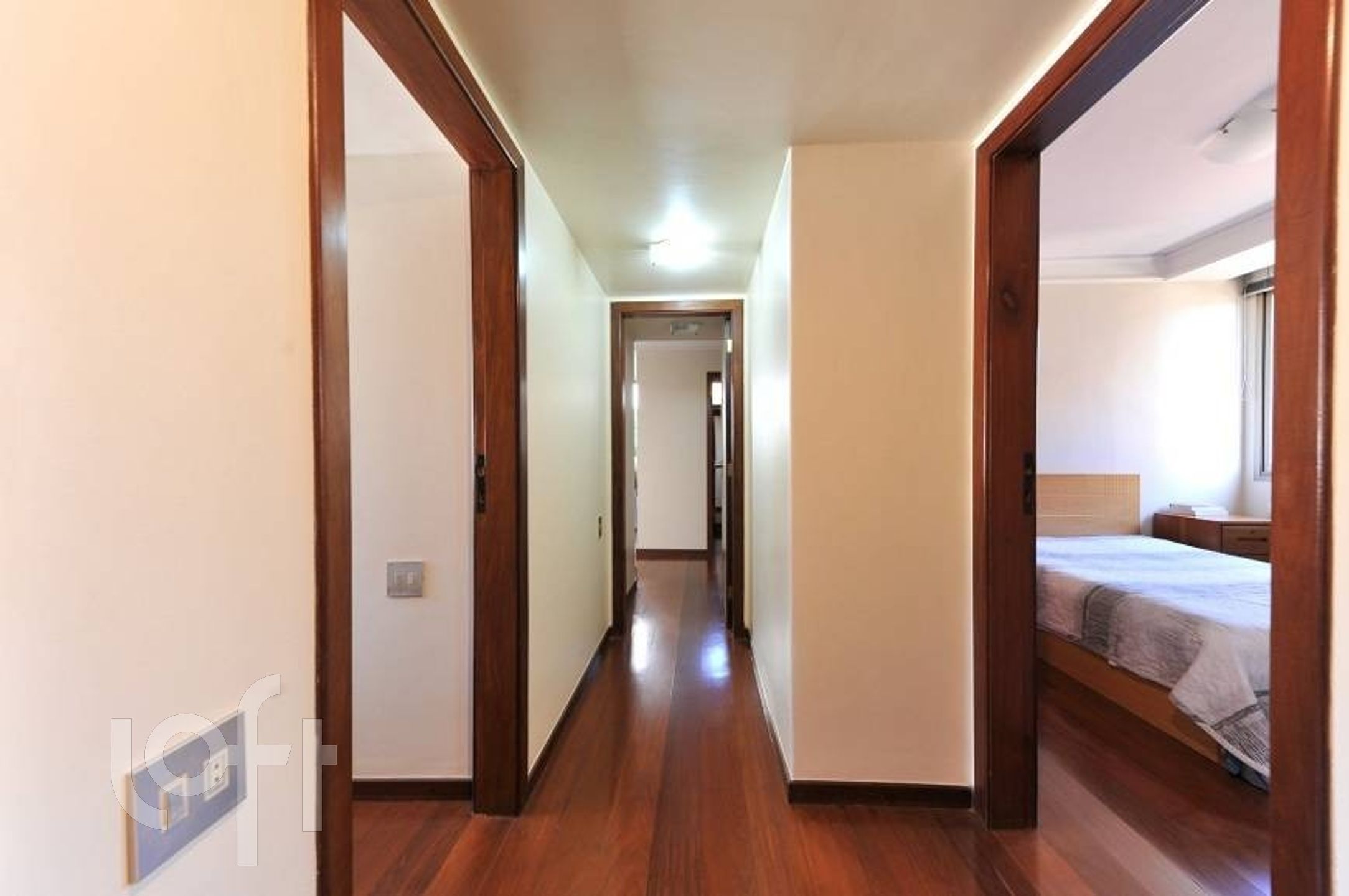 Apartamento à venda com 3 quartos, 194m² - Foto 14