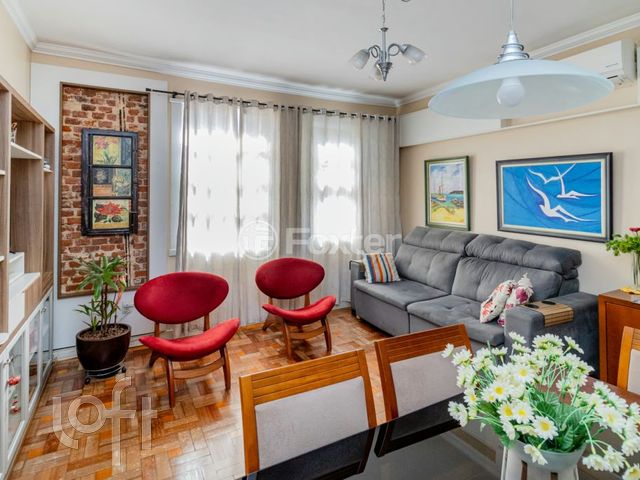 Apartamento com 72m², 3 dormitórios, 1 vaga, Petrópolis em Porto Alegre