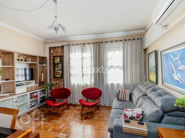 Apartamento com 72m², 3 dormitórios, 1 vaga, Petrópolis em Porto Alegre