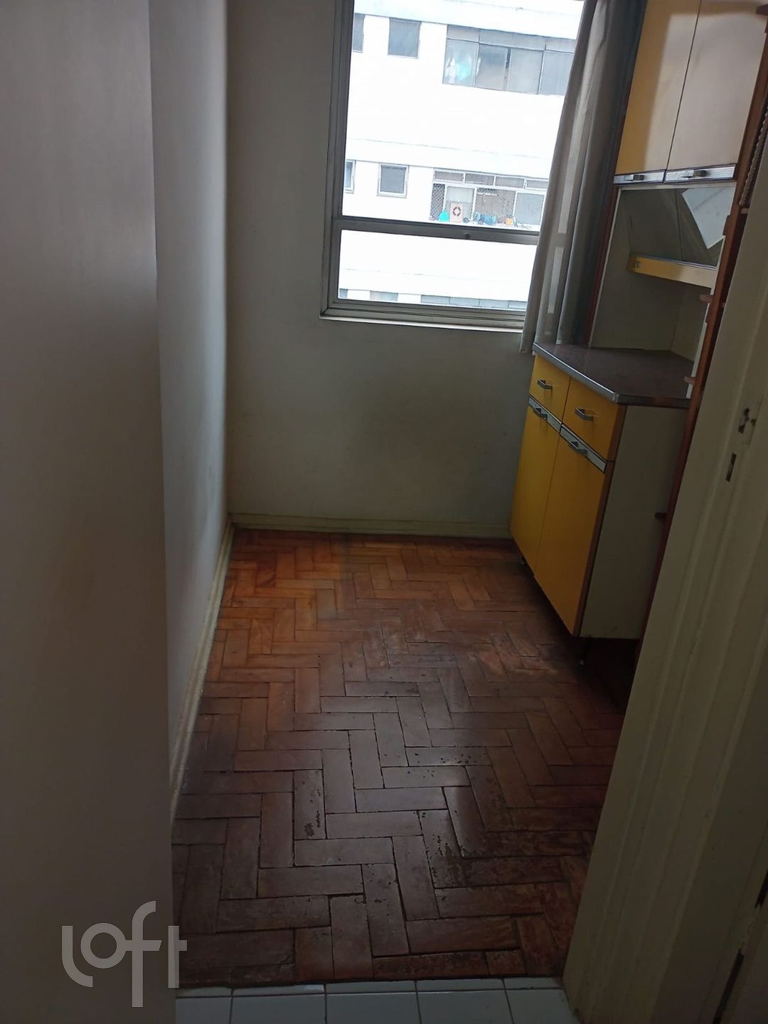 Apartamento à venda com 3 quartos, 100m² - Foto 2