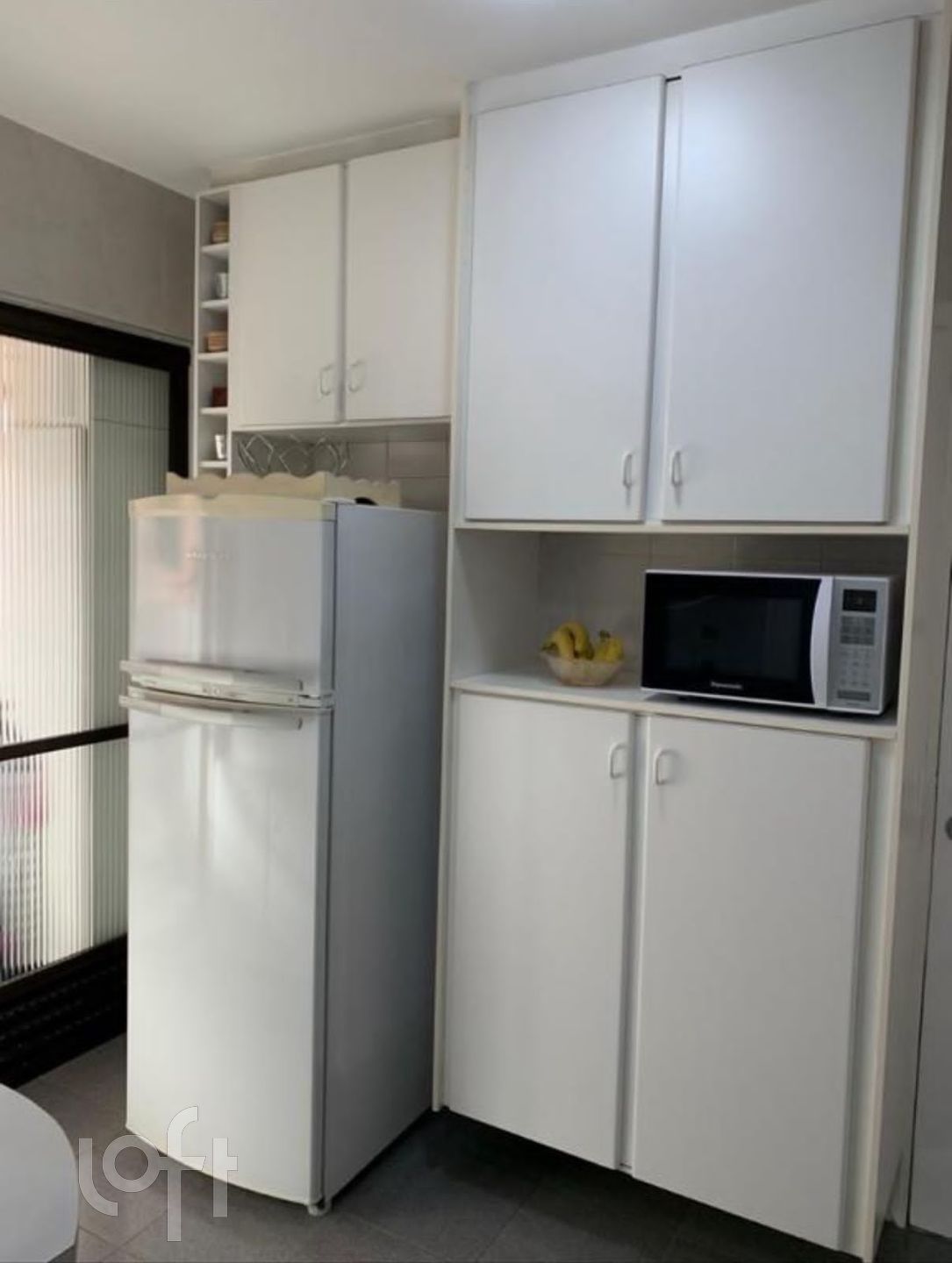 Apartamento à venda com 3 quartos, 80m² - Foto 2