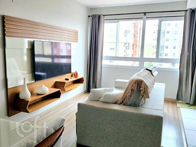 Apartamento com 52m², 2 dormitórios no bairro Fátima em Canoas para Comprar