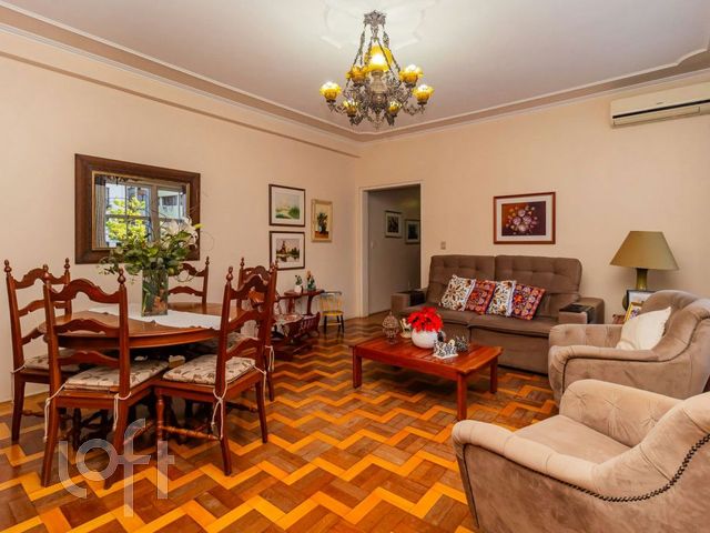 Apartamento com 132m², 3 dormitórios, Bom Fim em Porto Alegre