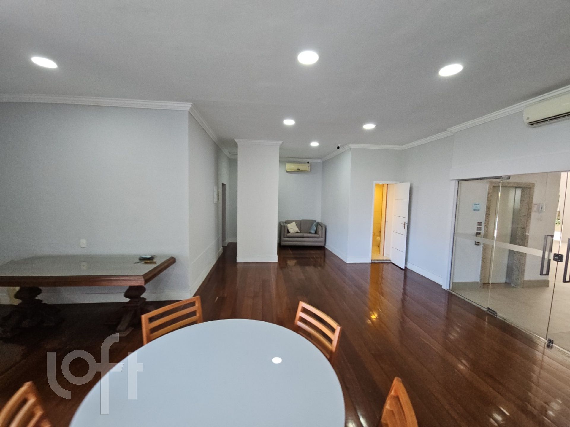 Apartamento à venda com 3 quartos, 110m² - Foto 45