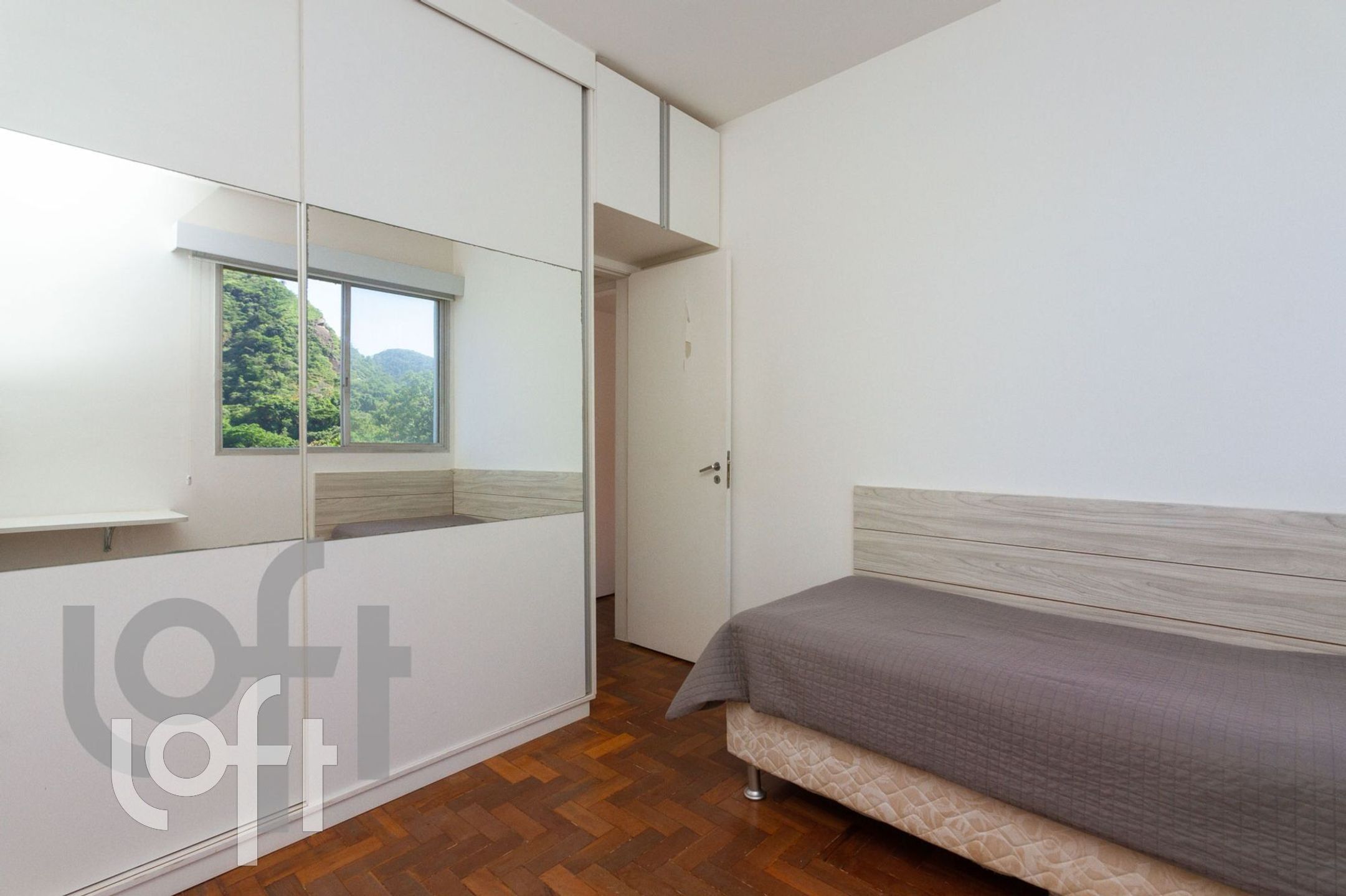 Apartamento à venda com 3 quartos, 110m² - Foto 19