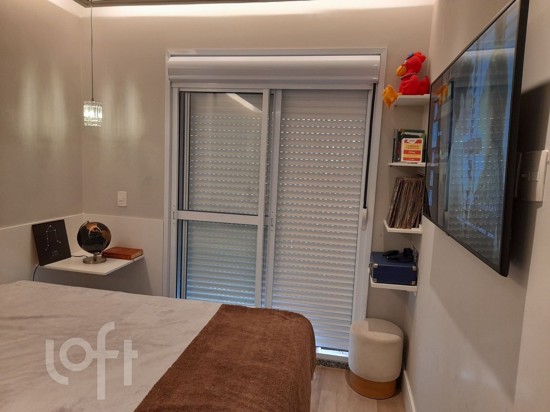 Apartamento à venda com 3 quartos, 71m² - Foto 2