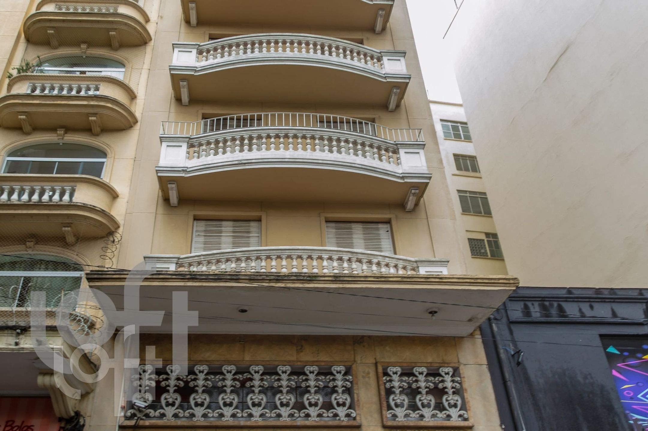 Apartamento à venda em República com 154 m², 2 qua