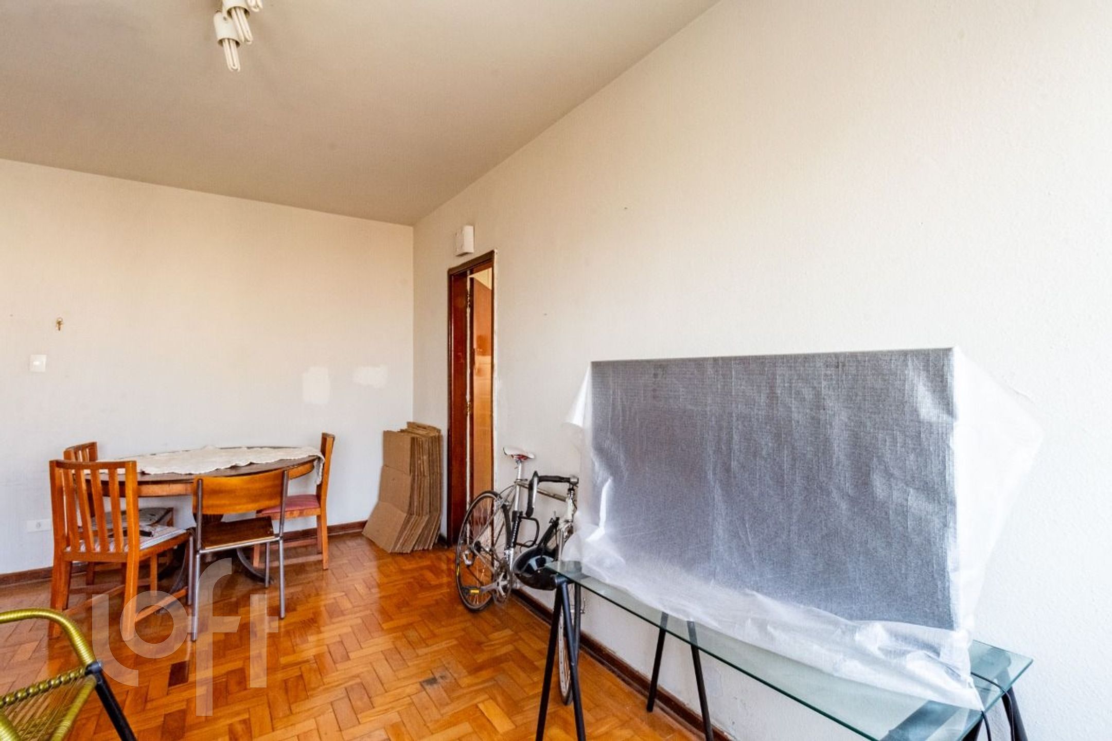 Apartamento à venda com 2 quartos, 96m² - Foto 4