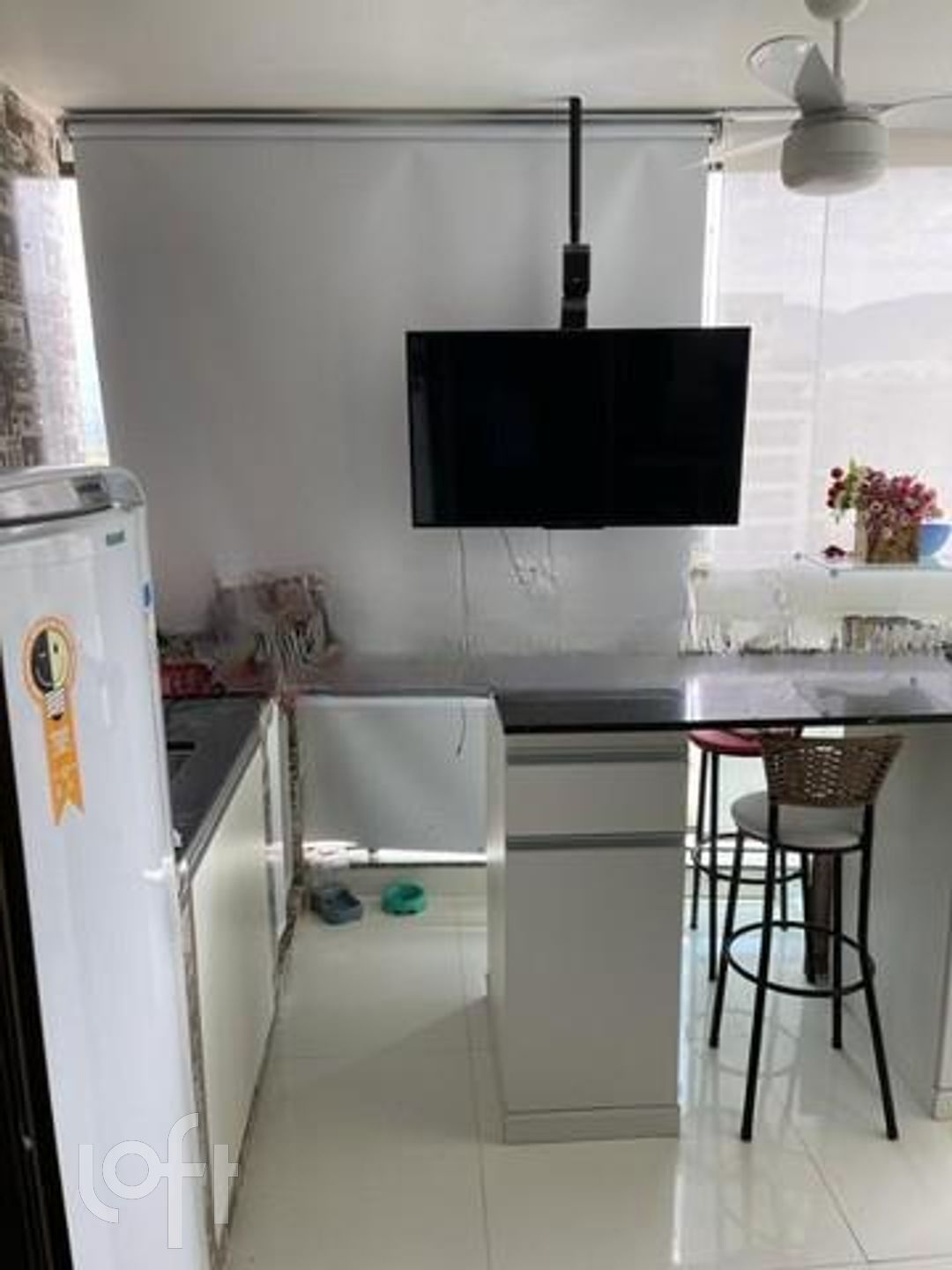 Apartamento à venda com 3 quartos, 86m² - Foto 2