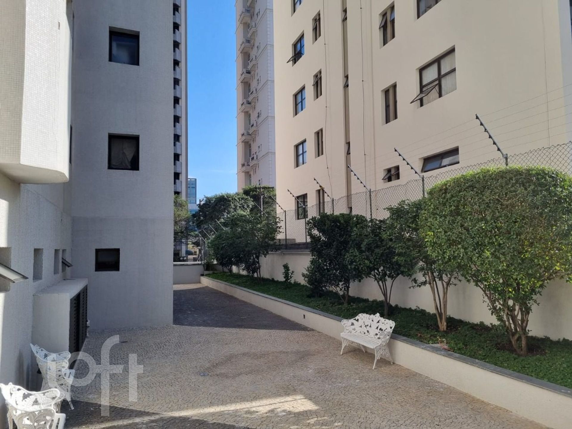 Apartamento à venda com 4 quartos, 186m² - Foto 17