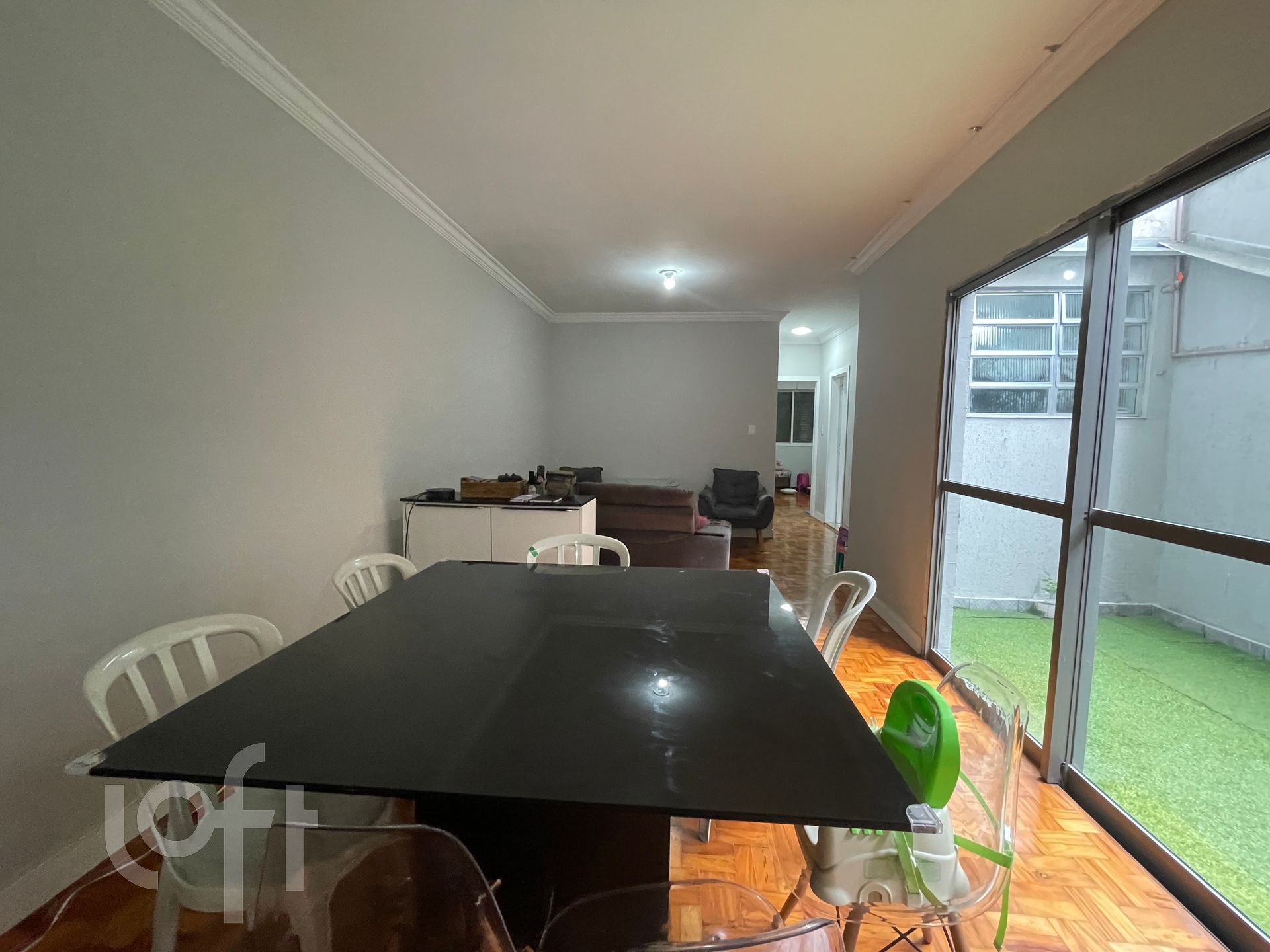 Apartamento à venda com 2 quartos, 83m² - Foto 4