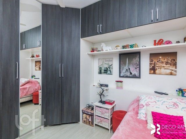 Apartamento com 74m², 2 dormitórios, 1 vaga, Higienópolis em Porto Alegre