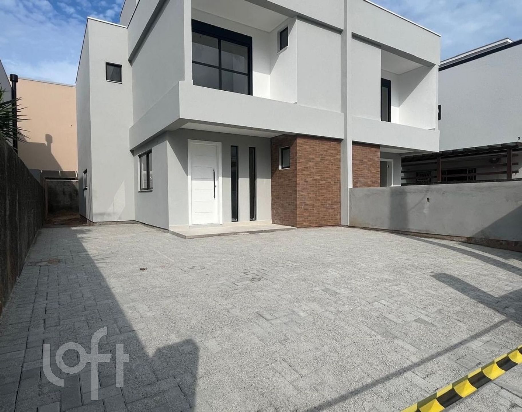 Casa à venda em Ressacada com 142 m², 3 quartos, 1 suíte, 3 vagas