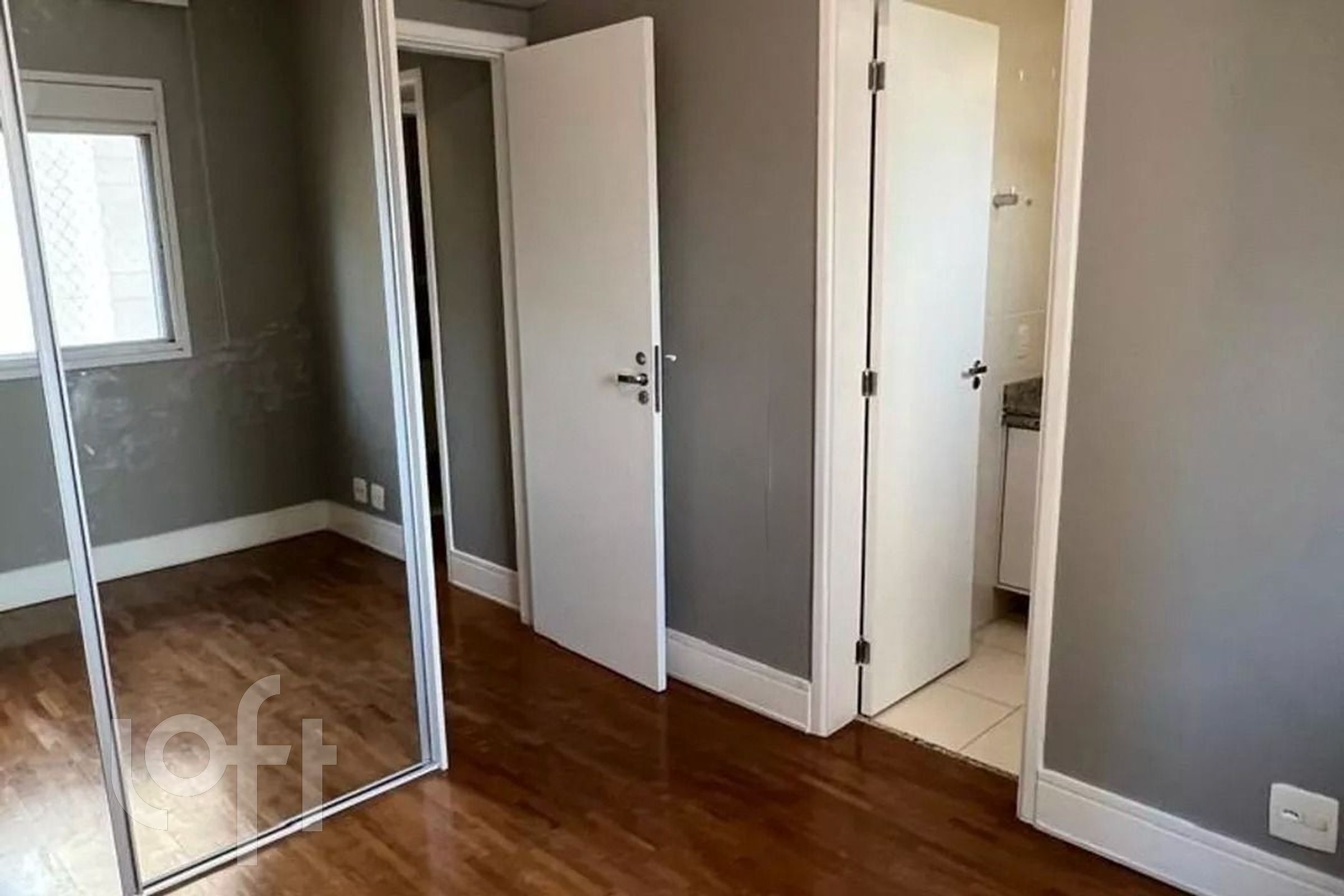 Apartamento à venda com 3 quartos, 125m² - Foto 7