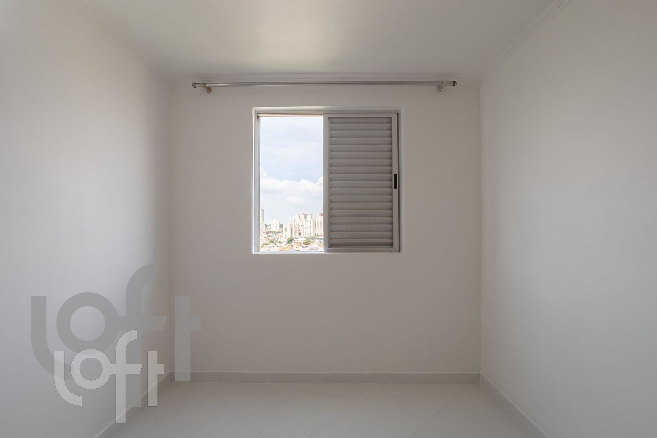 Apartamento à venda com 2 quartos, 75m² - Foto 10