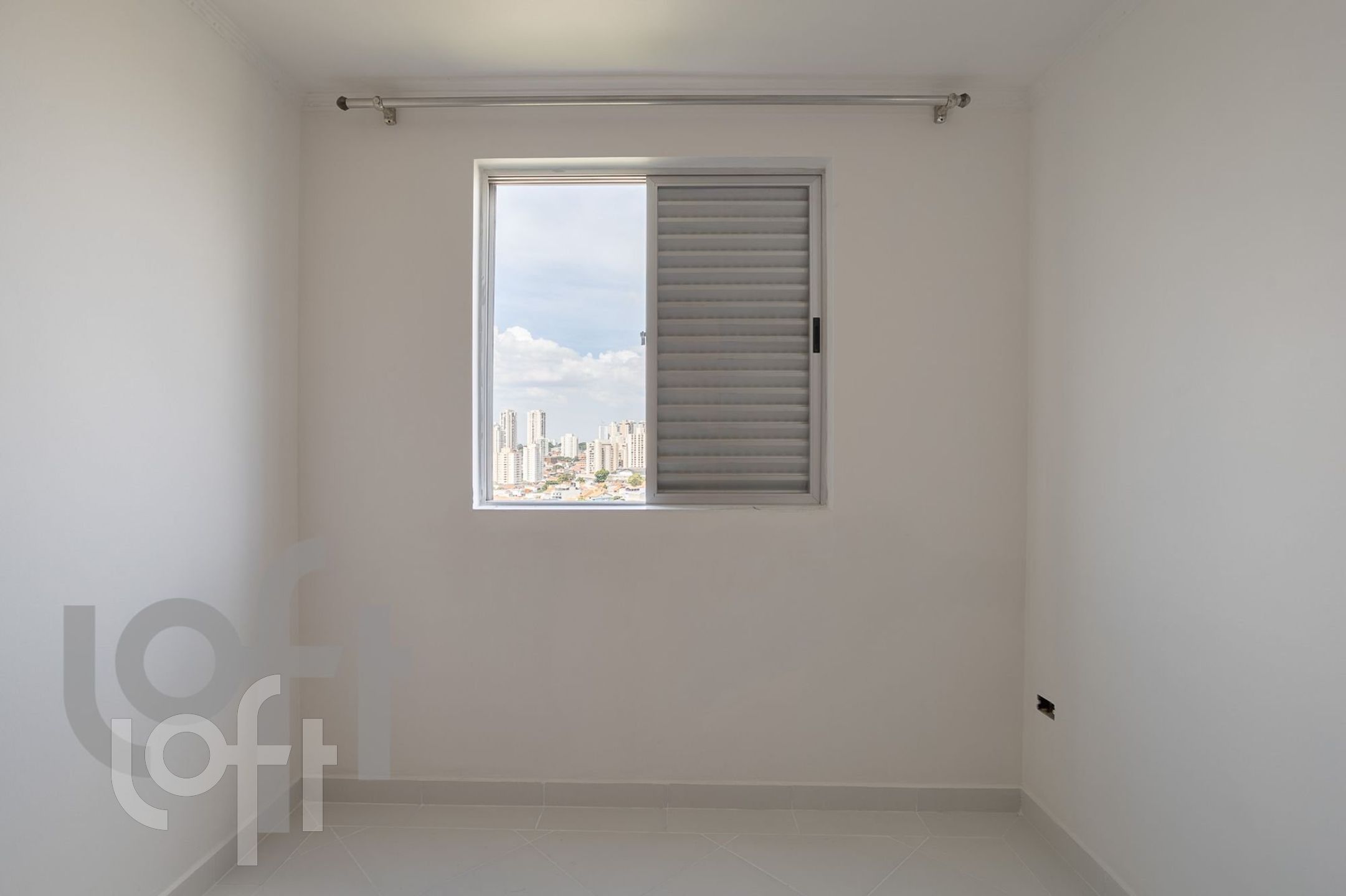 Apartamento à venda com 2 quartos, 75m² - Foto 6