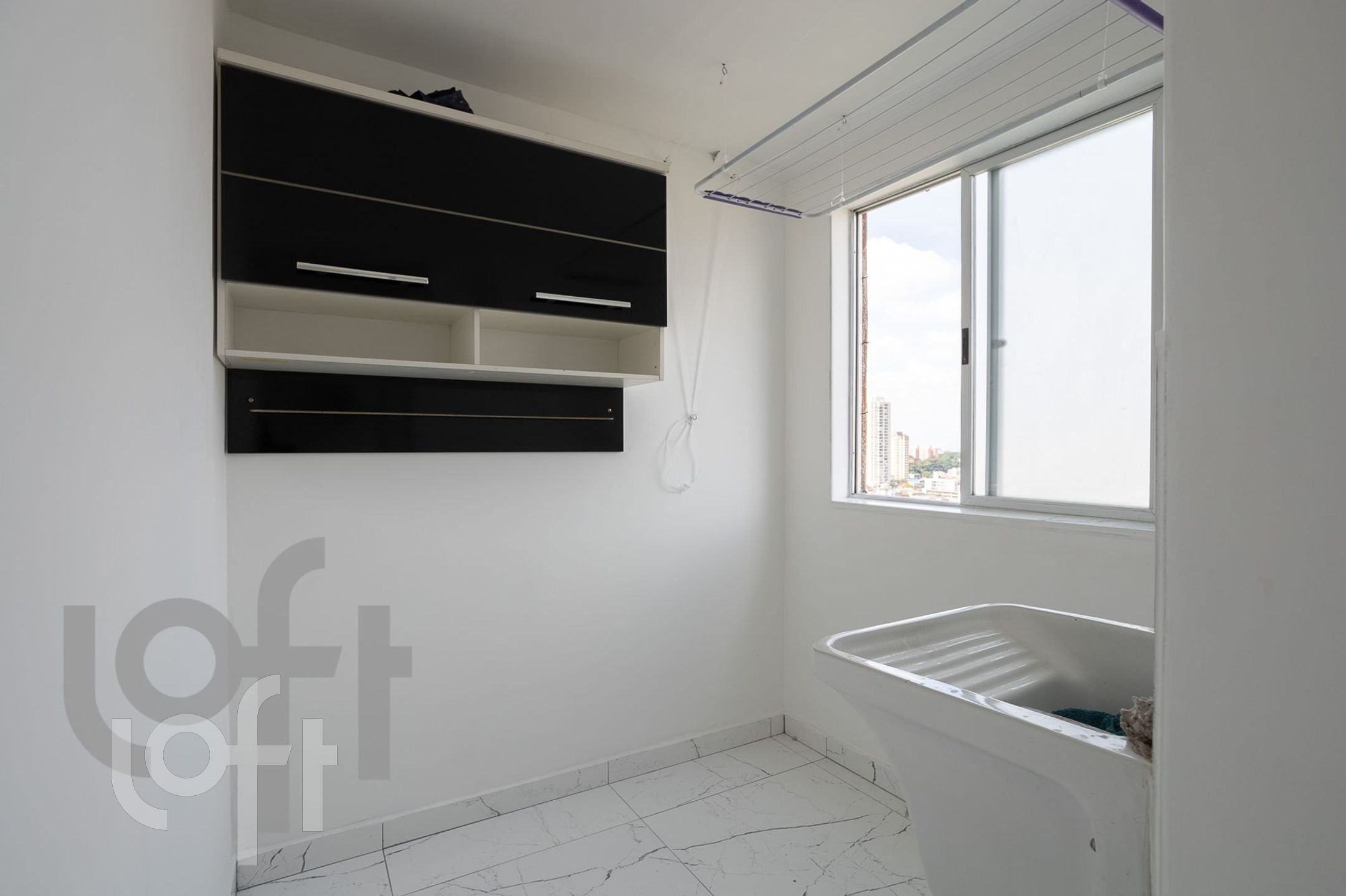 Apartamento à venda com 2 quartos, 75m² - Foto 15