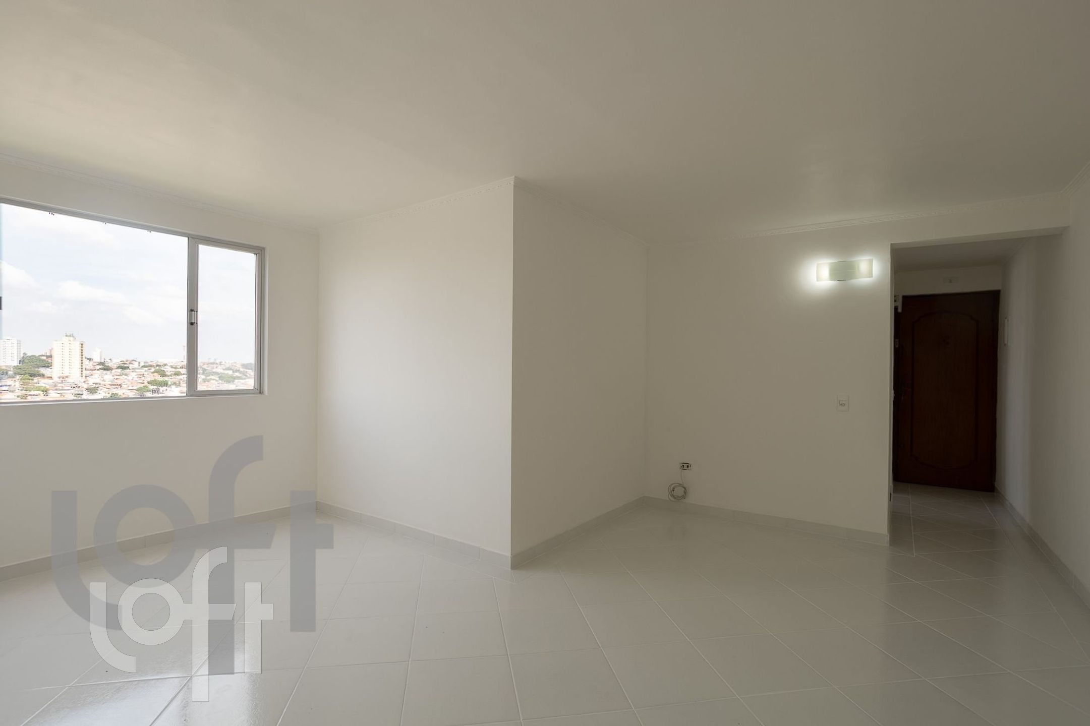 Apartamento à venda com 2 quartos, 75m² - Foto 11