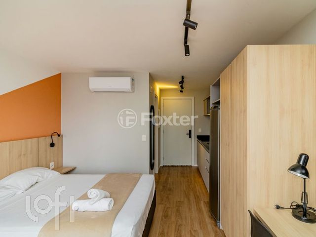 Apartamento com 24m², 1 dormitório, Auxiliadora em Porto Alegre