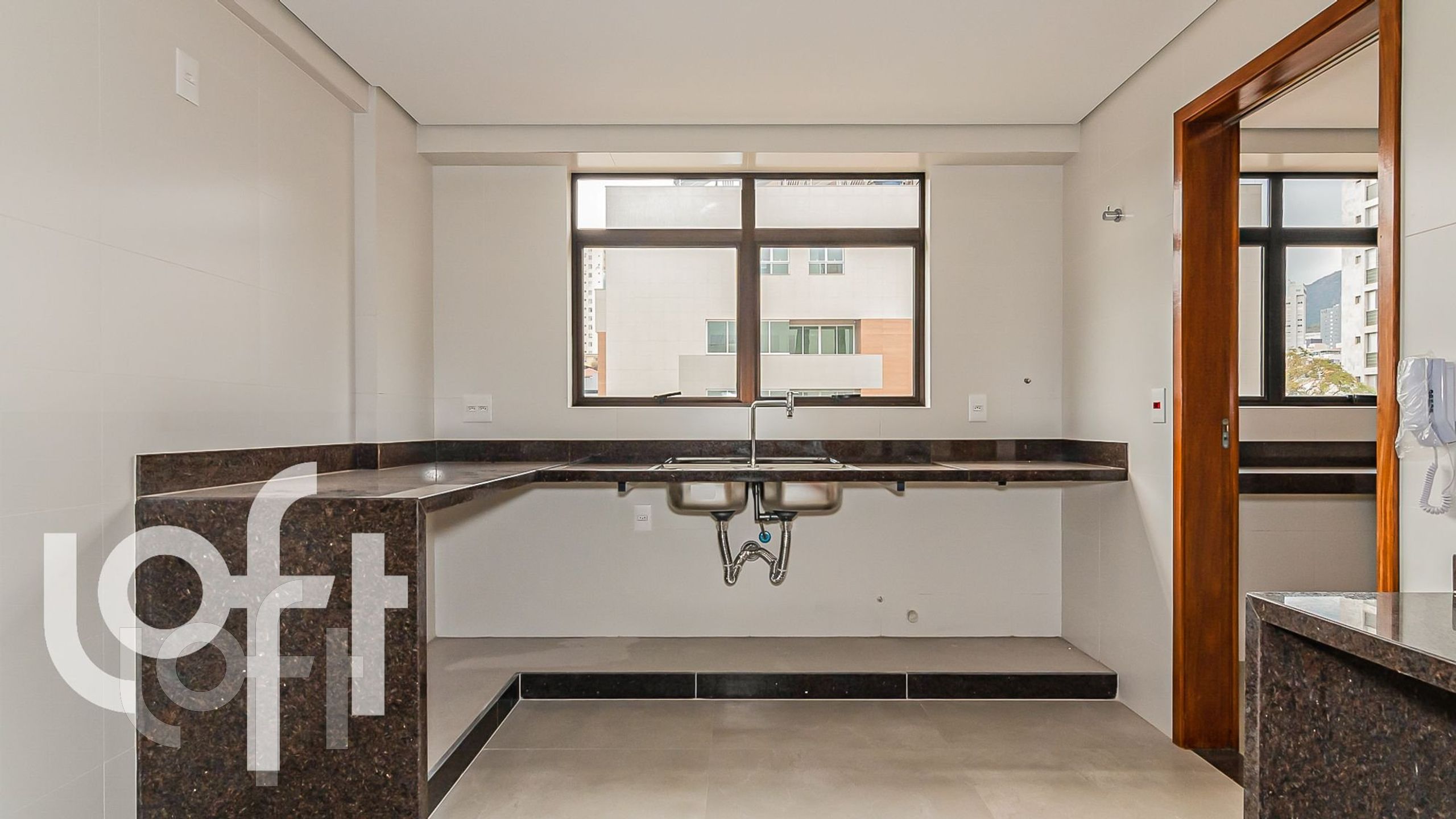 Apartamento à venda com 4 quartos, 135m² - Foto 21