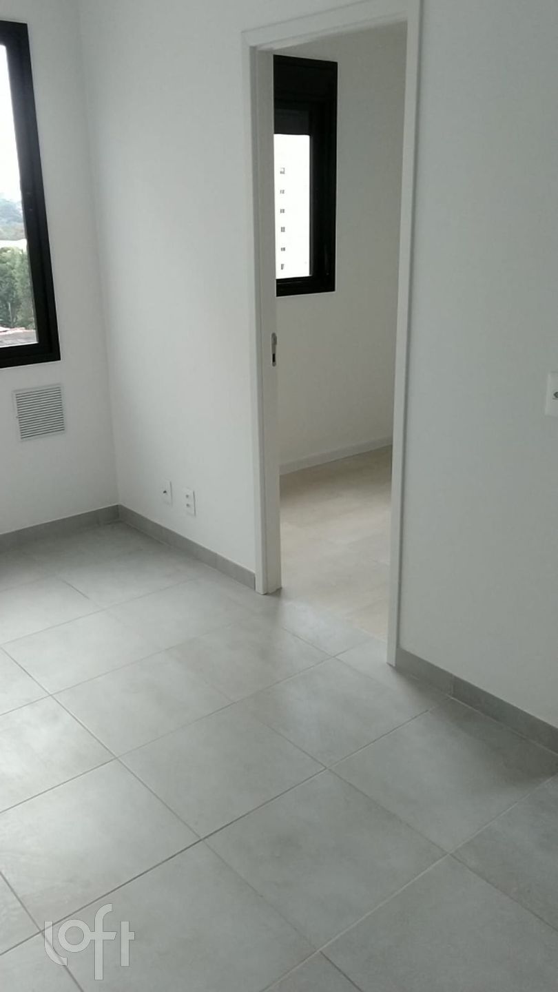 Apartamento à venda com 2 quartos, 33m² - Foto 1