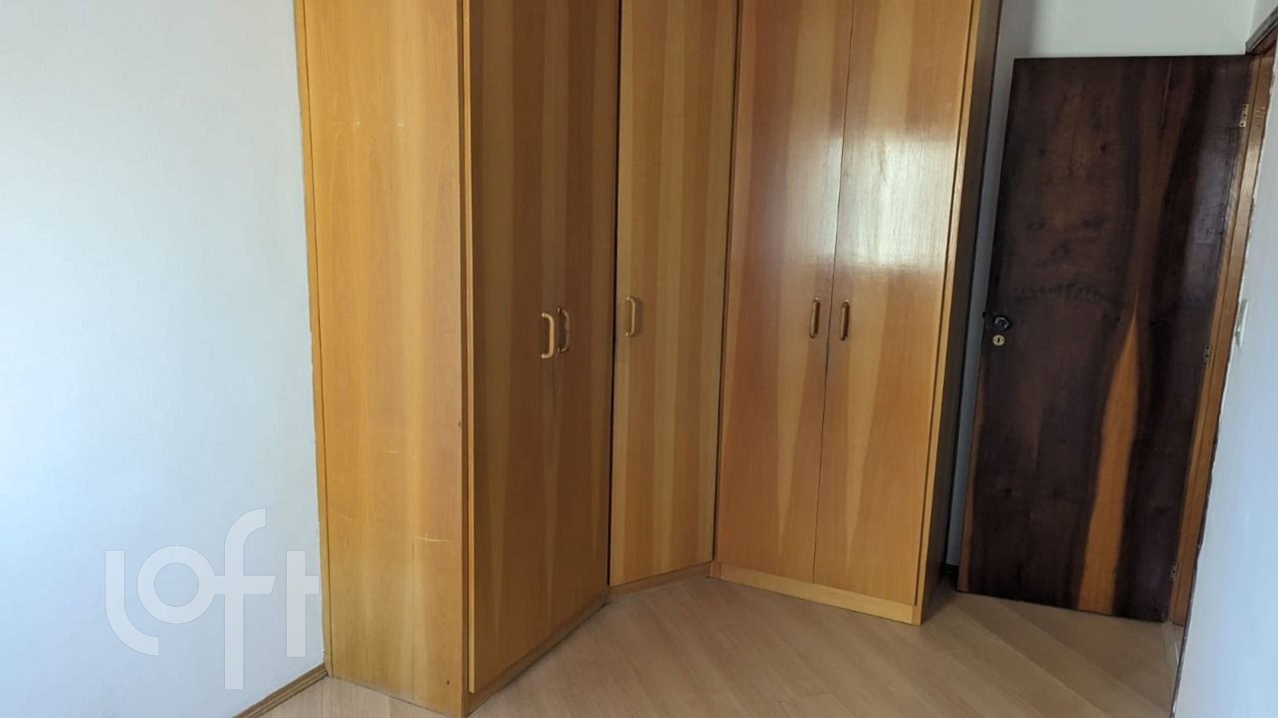 Apartamento à venda com 2 quartos, 70m² - Foto 10