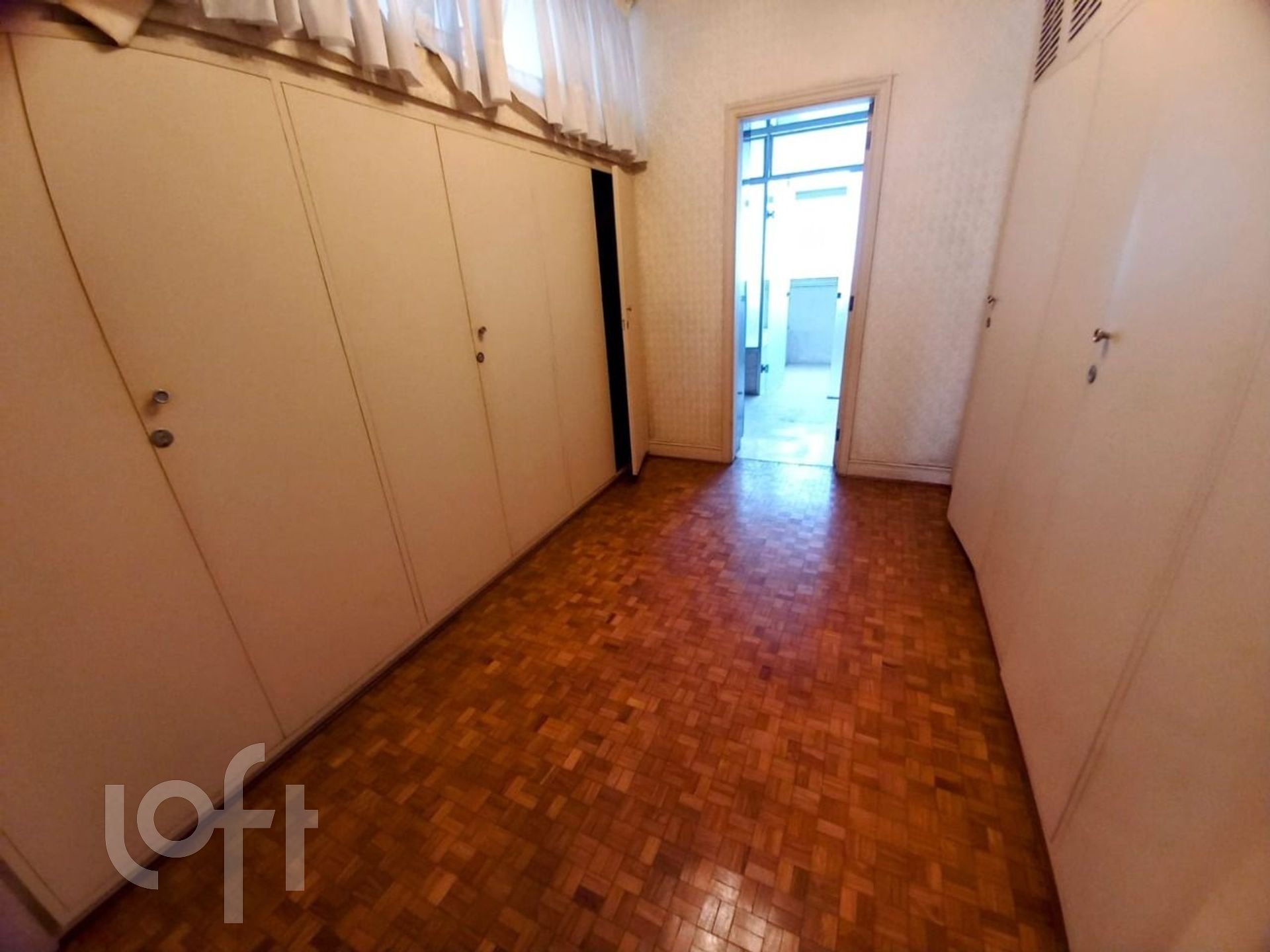 Apartamento à venda com 3 quartos, 350m² - Foto 11