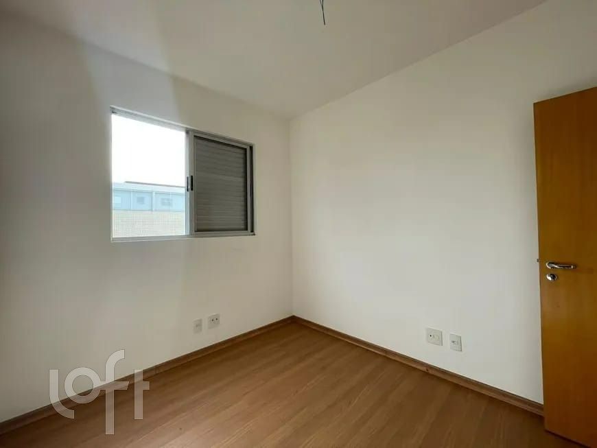 Apartamento à venda com 4 quartos, 194m² - Foto 9