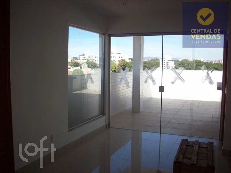 Apartamento à venda com 4 quartos, 194m² - Foto 1