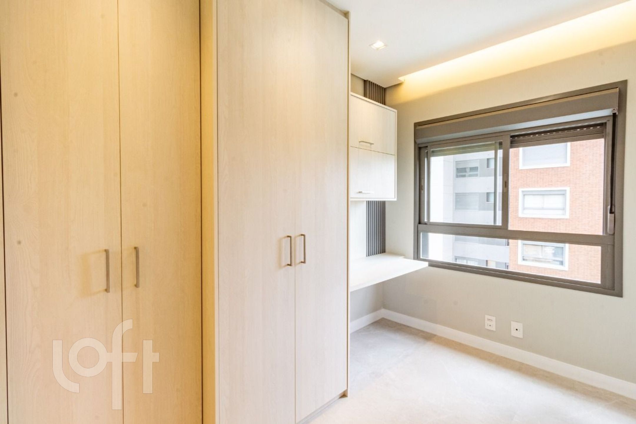 Apartamento à venda com 2 quartos, 77m² - Foto 15