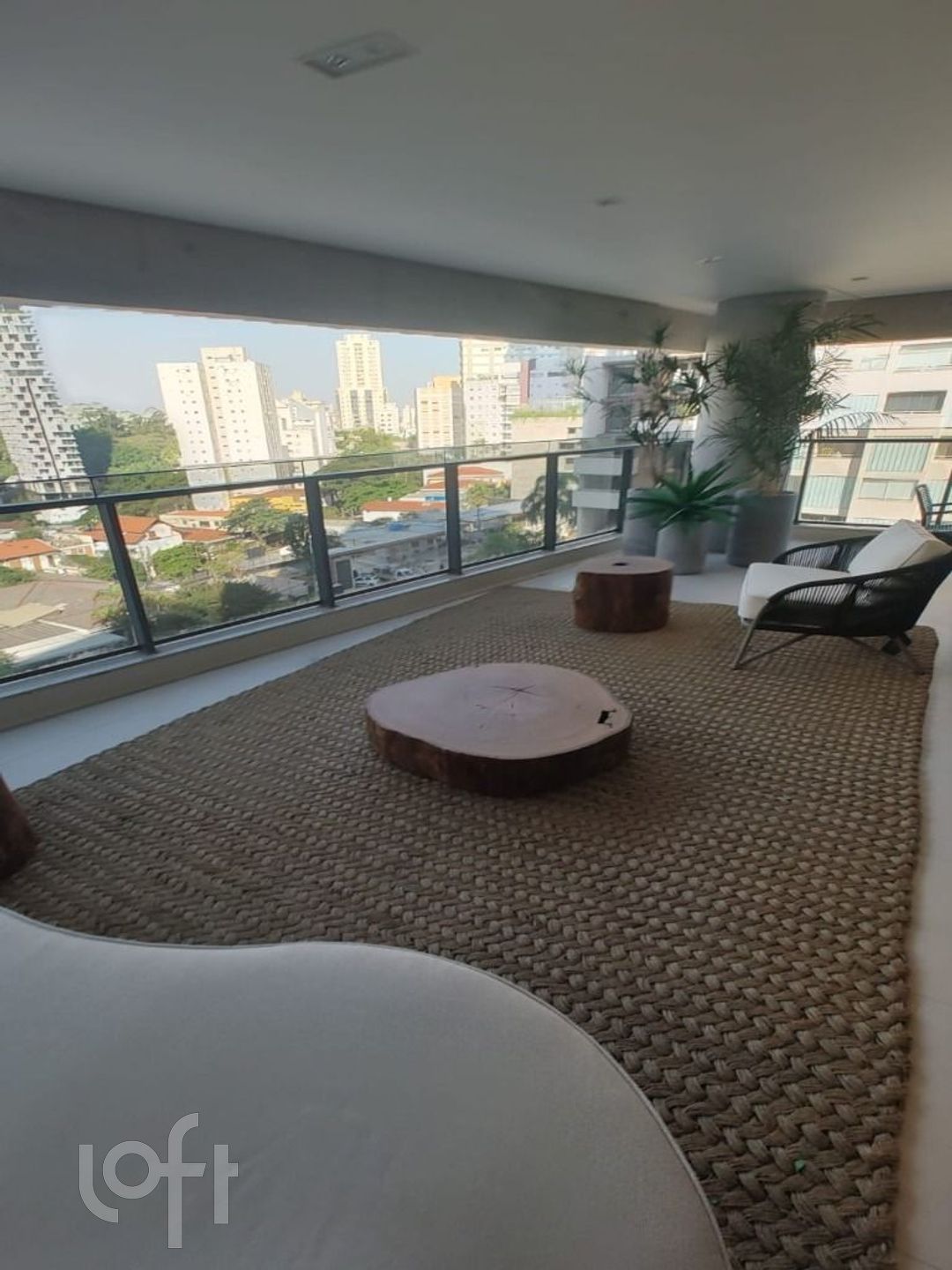 Apartamento à venda com 4 quartos, 195m² - Foto 5