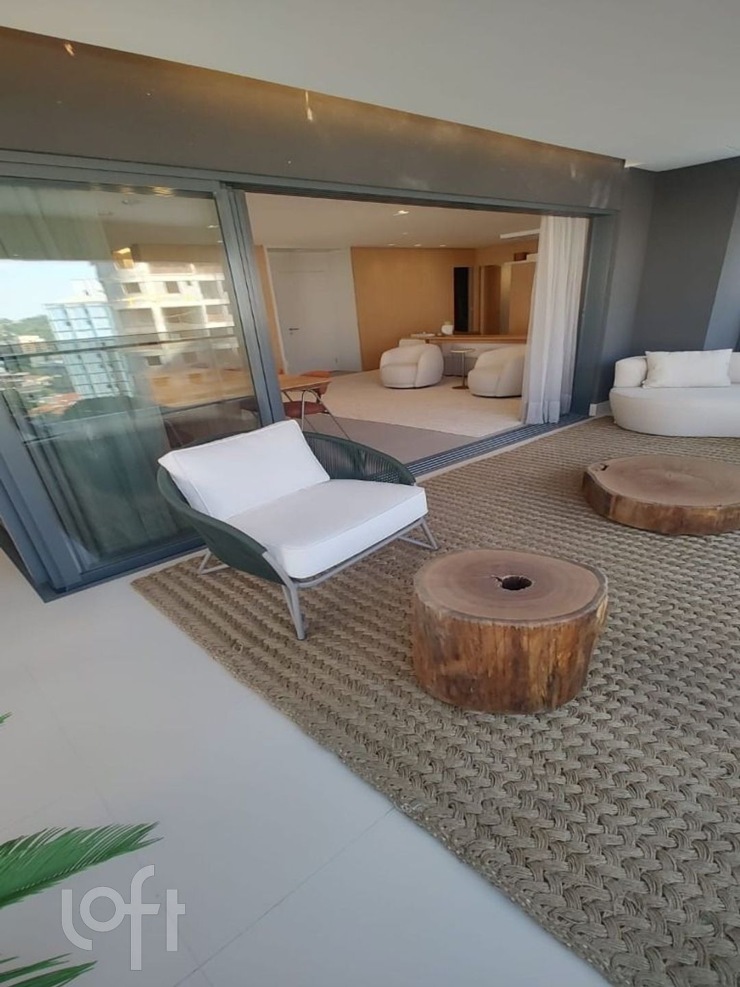 Apartamento à venda com 4 quartos, 195m² - Foto 14