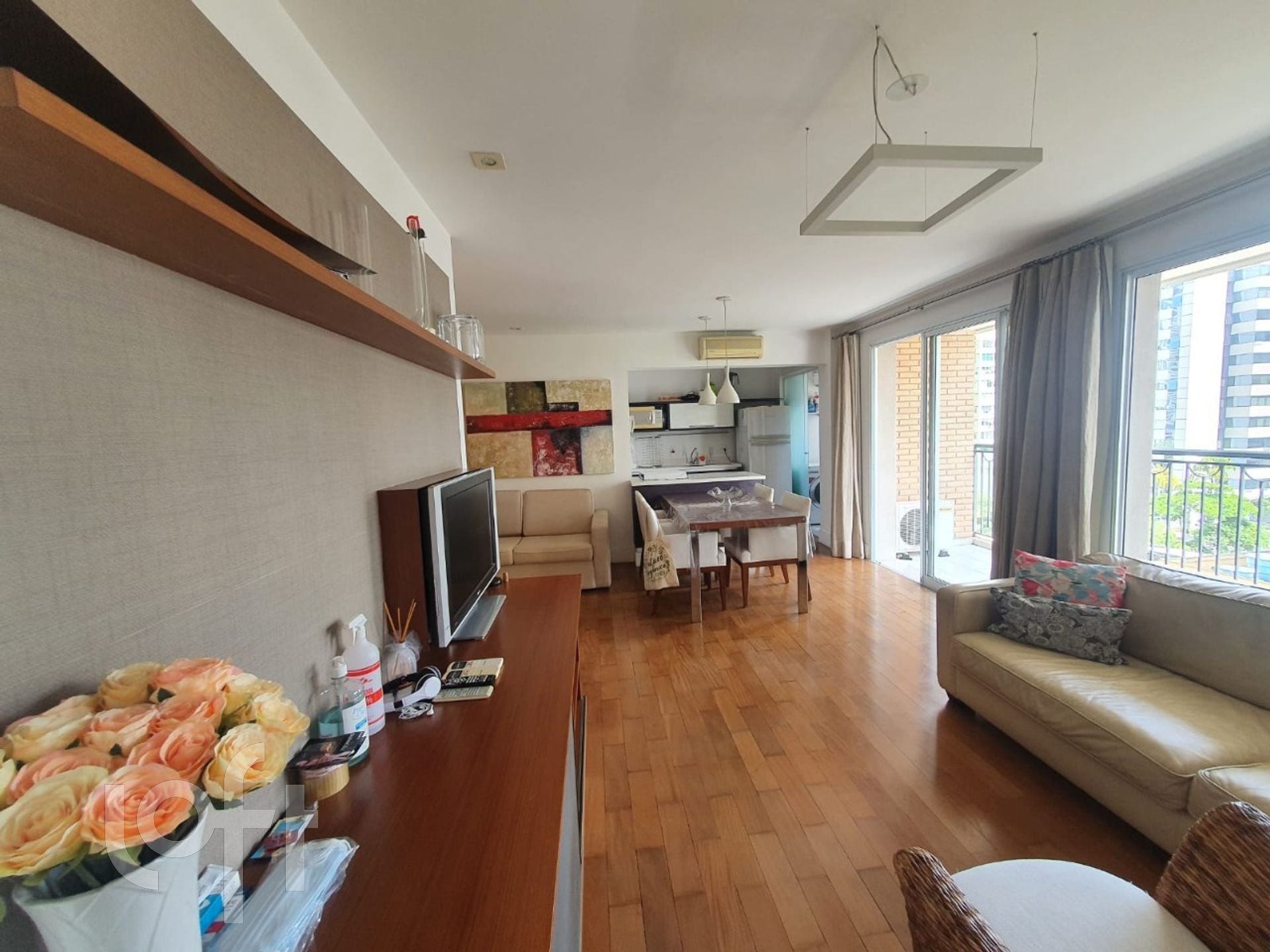 Apartamento à venda com 2 quartos, 96m² - Foto 1