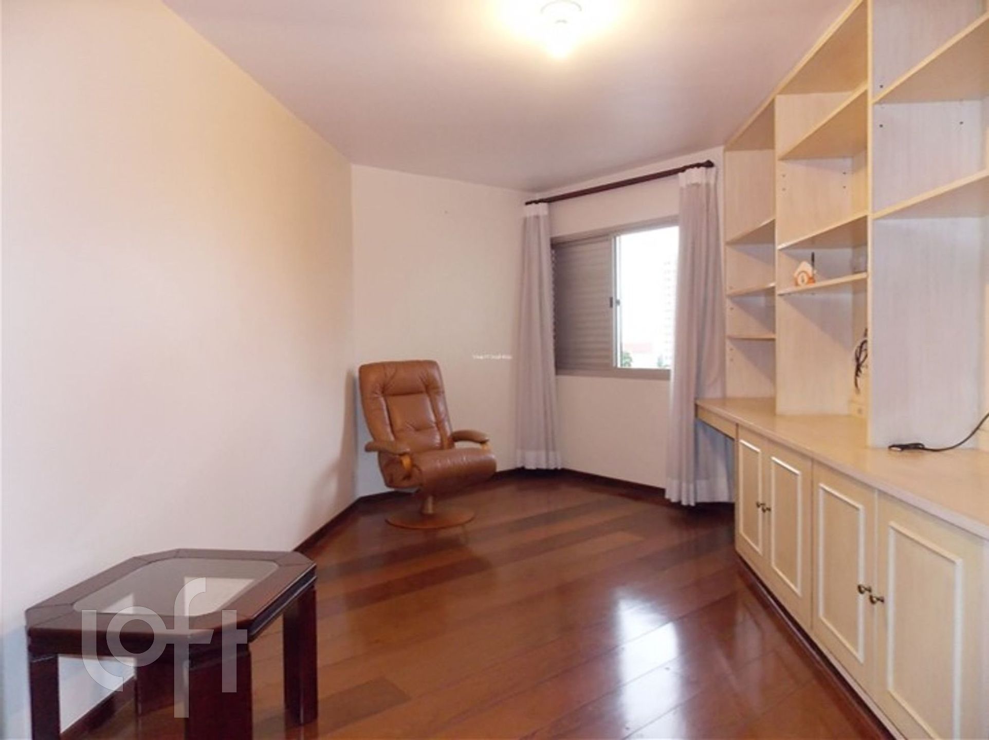 Apartamento à venda com 4 quartos, 240m² - Foto 7