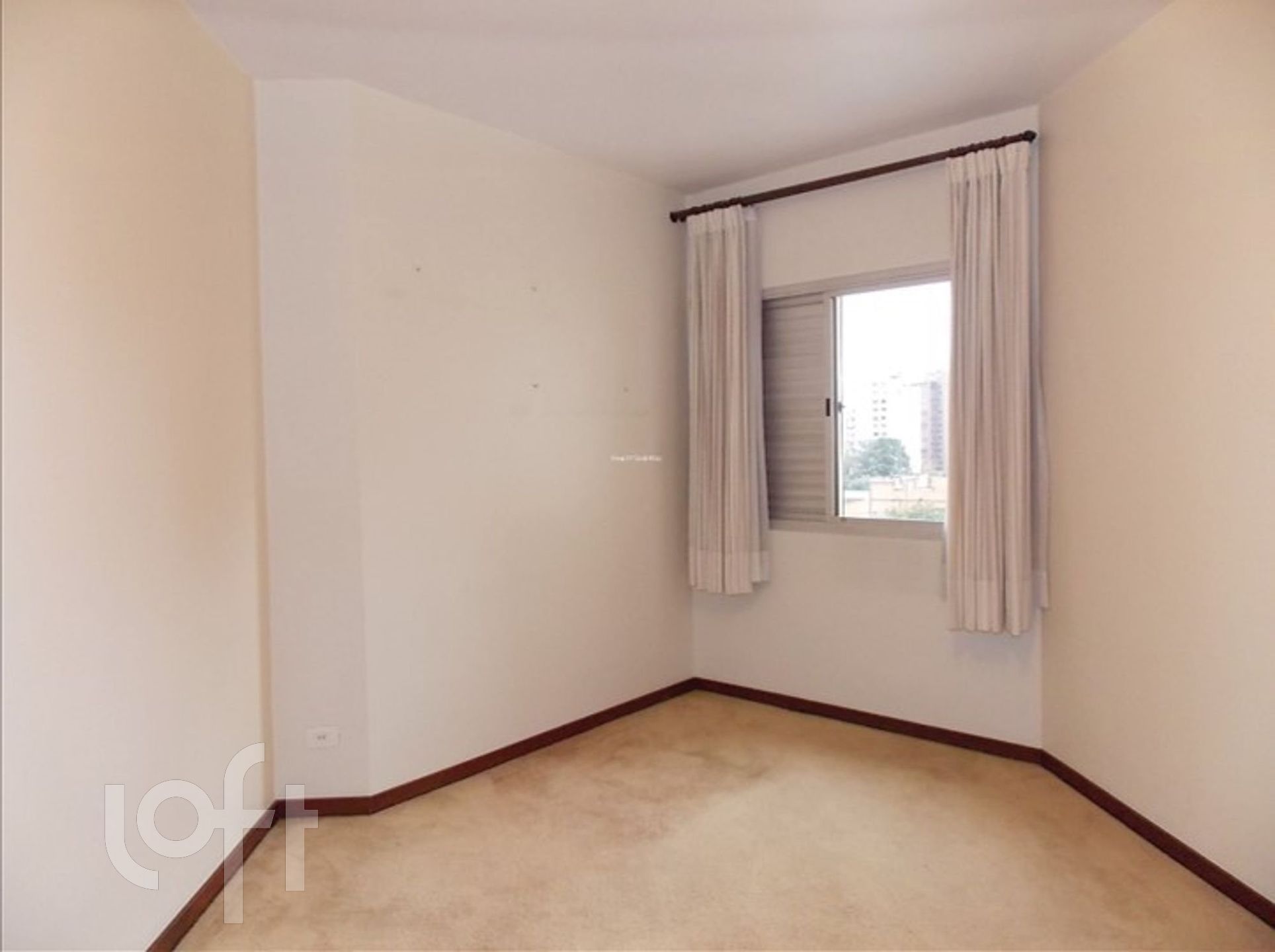 Apartamento à venda com 4 quartos, 240m² - Foto 6