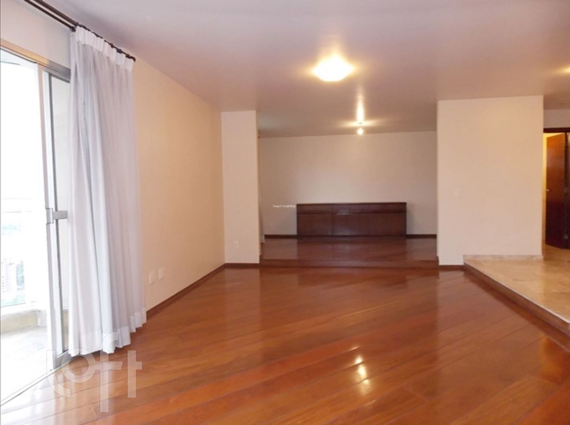 Apartamento à venda com 4 quartos, 240m² - Foto 11