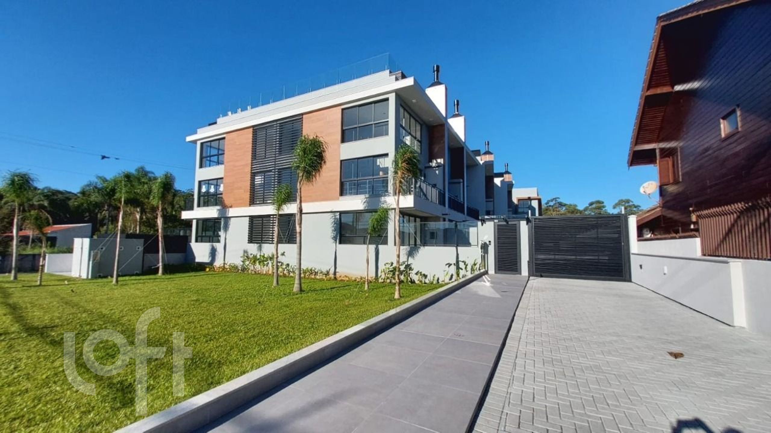 Apartamentos com 45m², 1 quarto, no bairro Lagoa da Conceição em Florianópolis