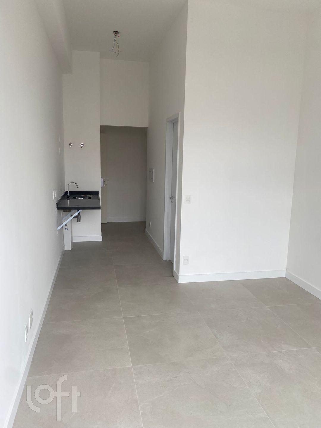 Apartamento à venda com 1 quarto, 29m² - Foto 3