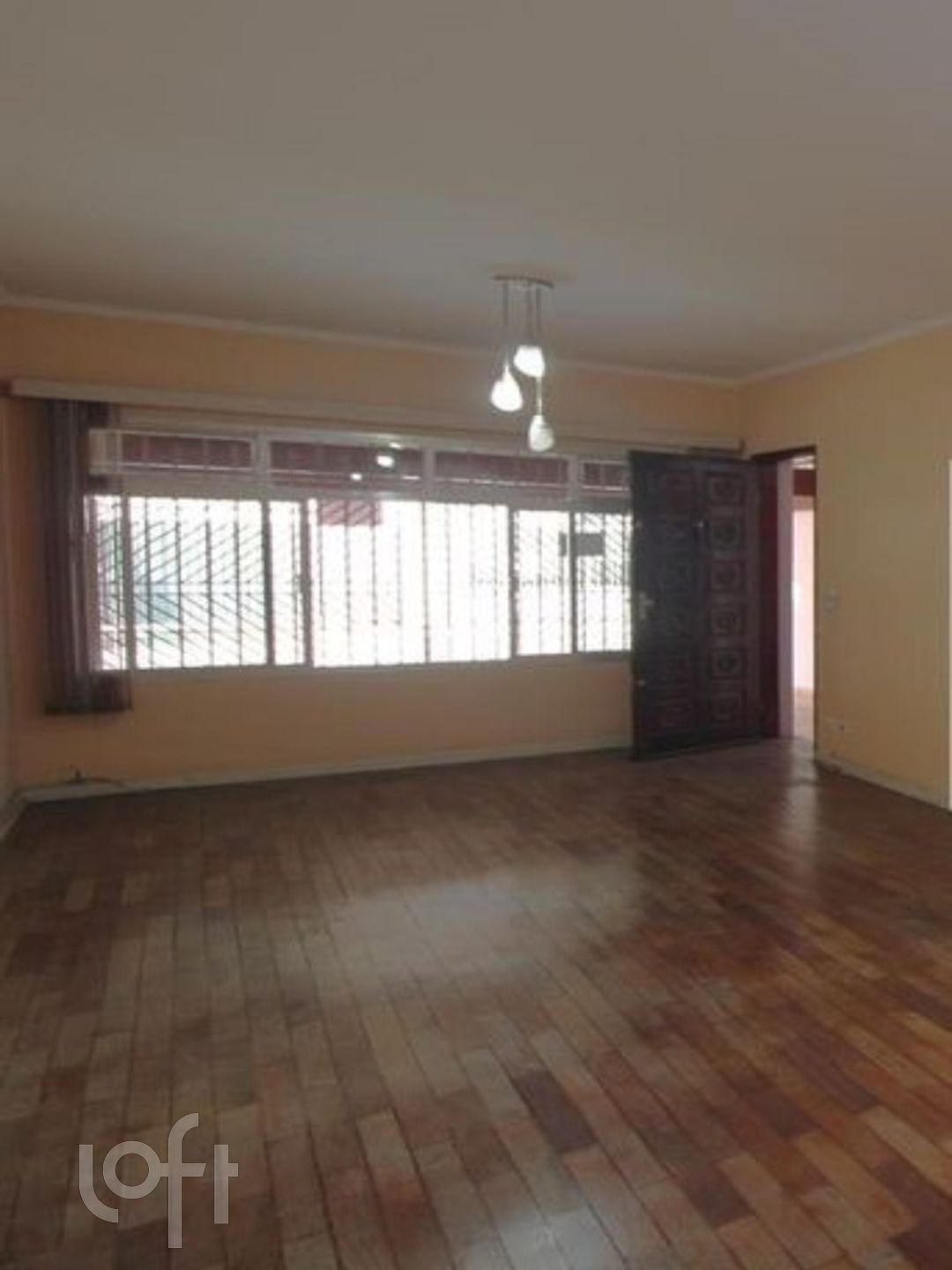 Casa à venda com 3 quartos, 153m² - Foto 1