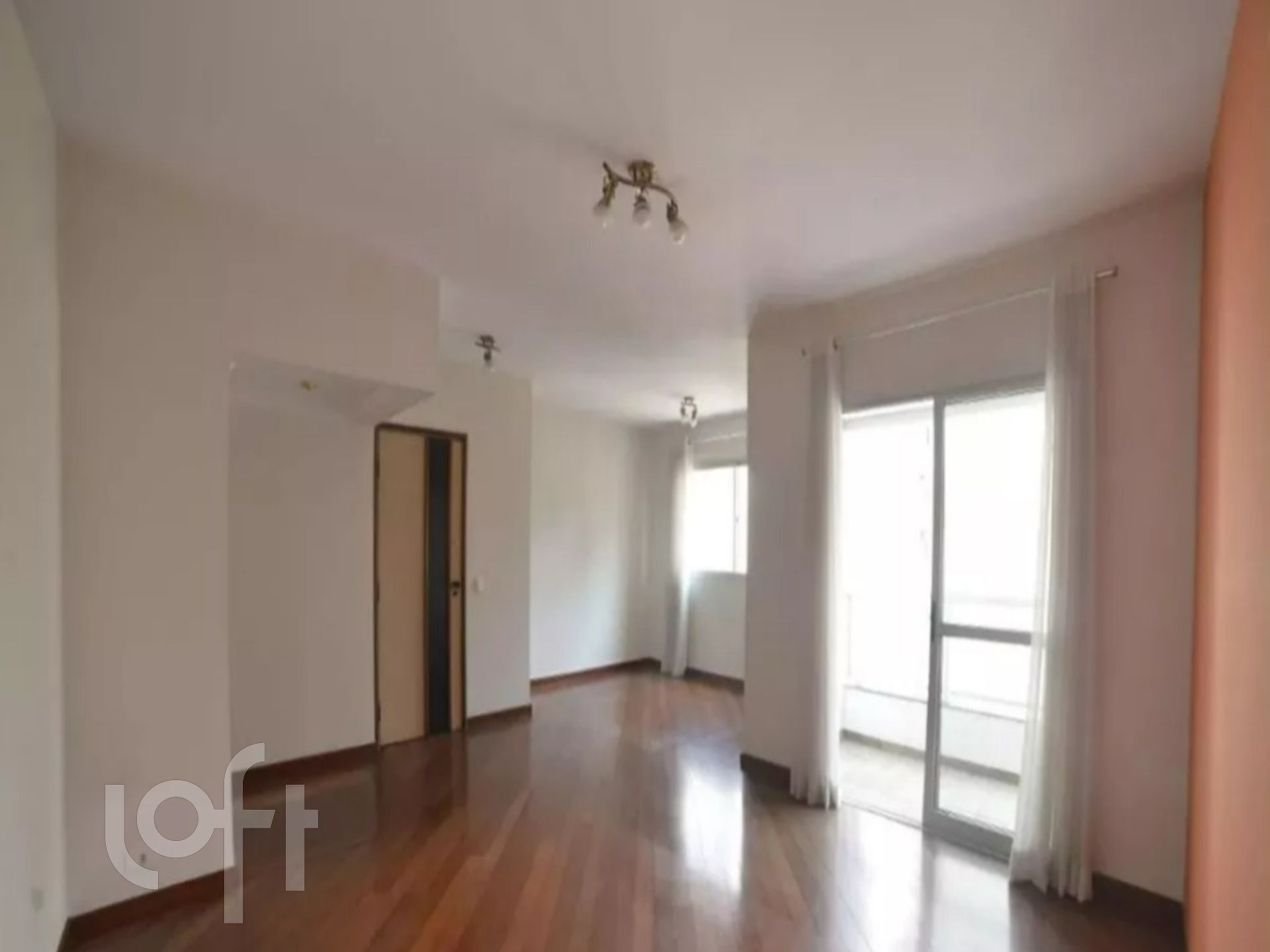 Apartamento à venda com 3 quartos, 111m² - Foto 2