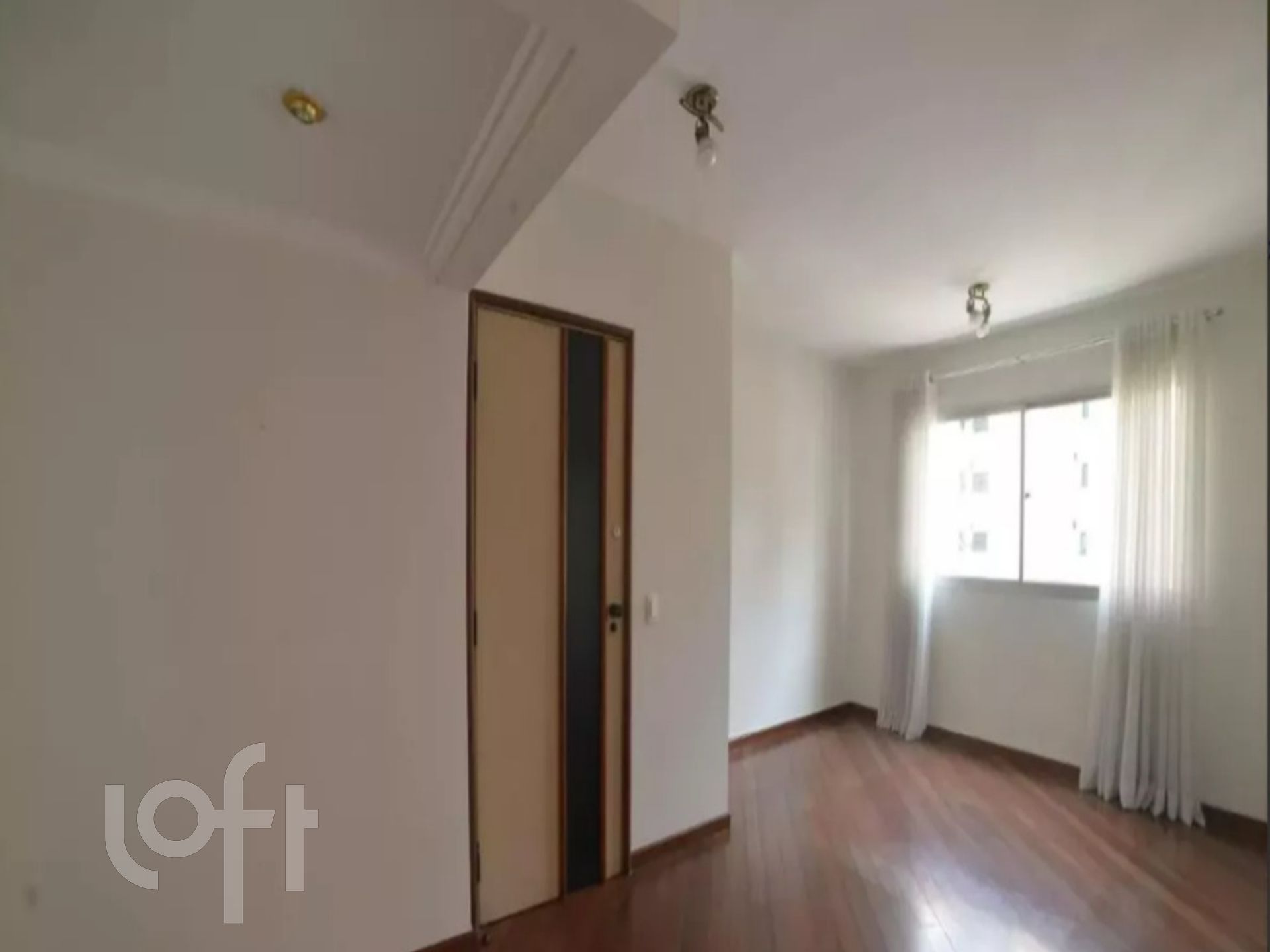 Apartamento à venda com 3 quartos, 111m² - Foto 1