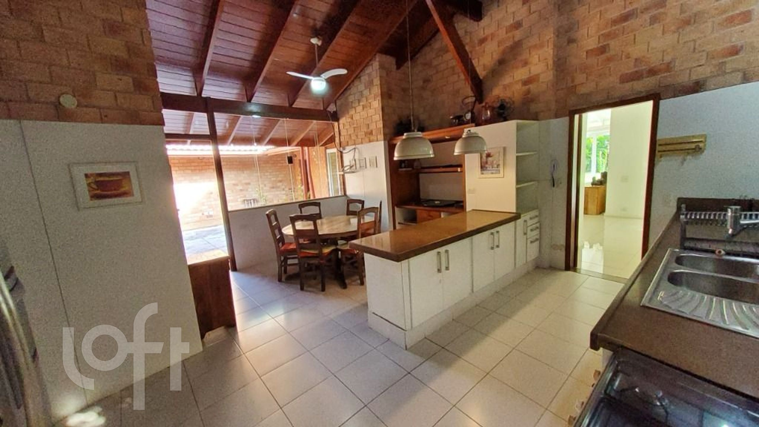 Casa à venda com 6 quartos, 800m² - Foto 9