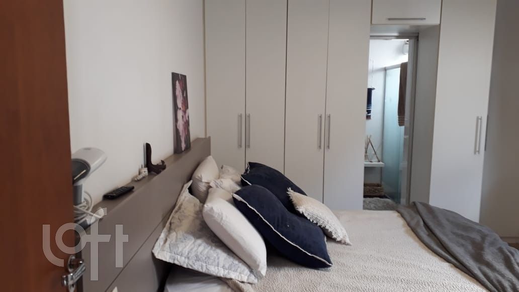 Apartamento à venda com 3 quartos, 107m² - Foto 5