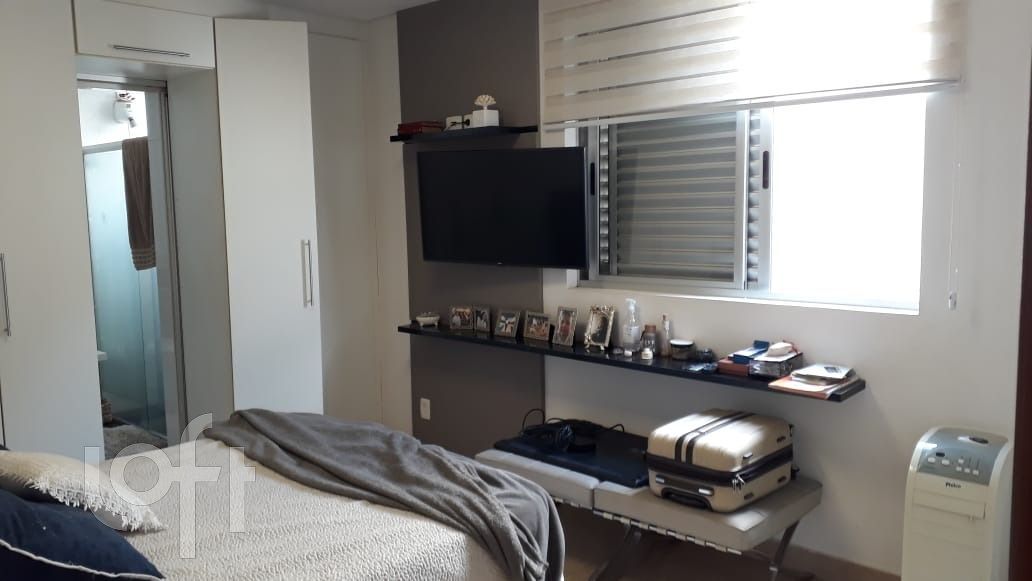 Apartamento à venda com 3 quartos, 107m² - Foto 6